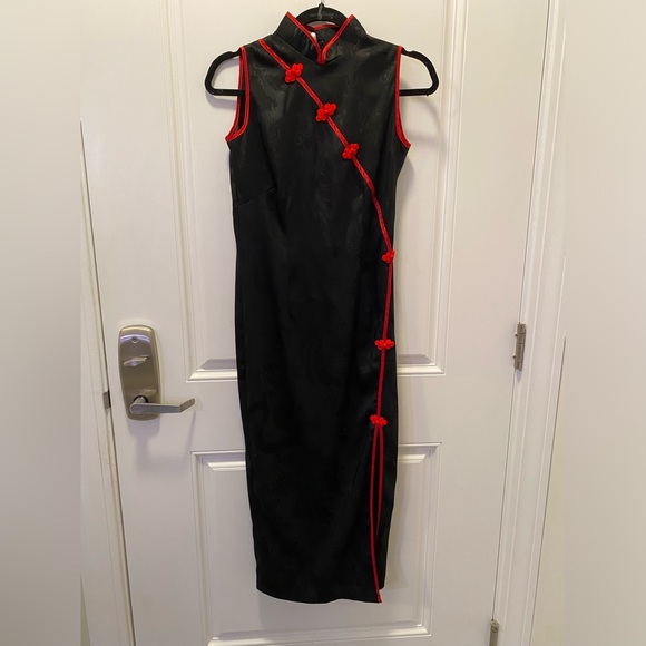 Chinese Long Silk Dress Black Red - Picture 2 of 7